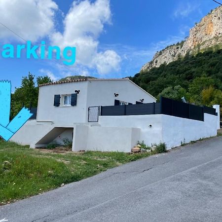 فيلا Maison Avec Jardin, Parking Entre Mer Et Montagne Le Revest-le-Eaux المظهر الخارجي الصورة